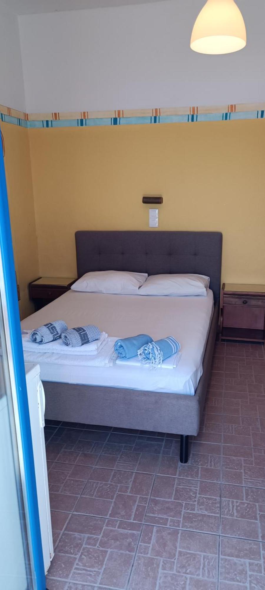 Keramos Hotel Loutro Bagian luar foto