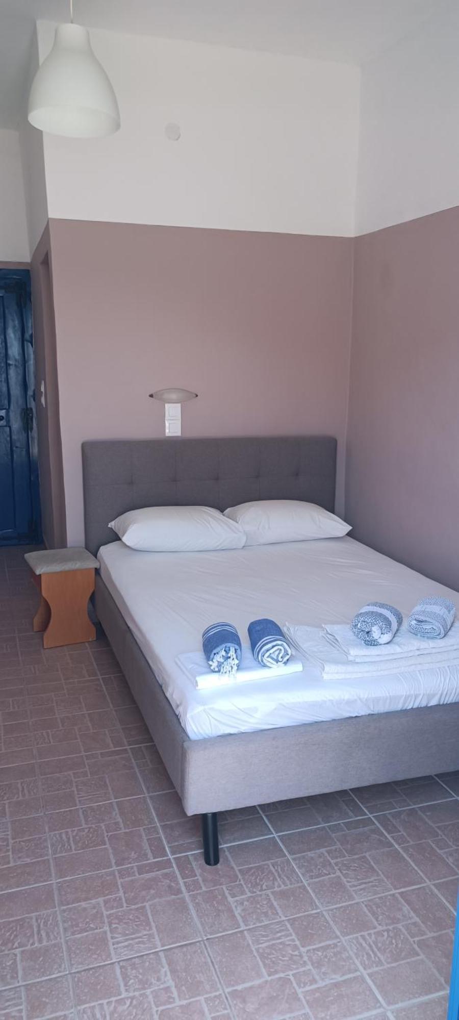 Keramos Hotel Loutro Bagian luar foto